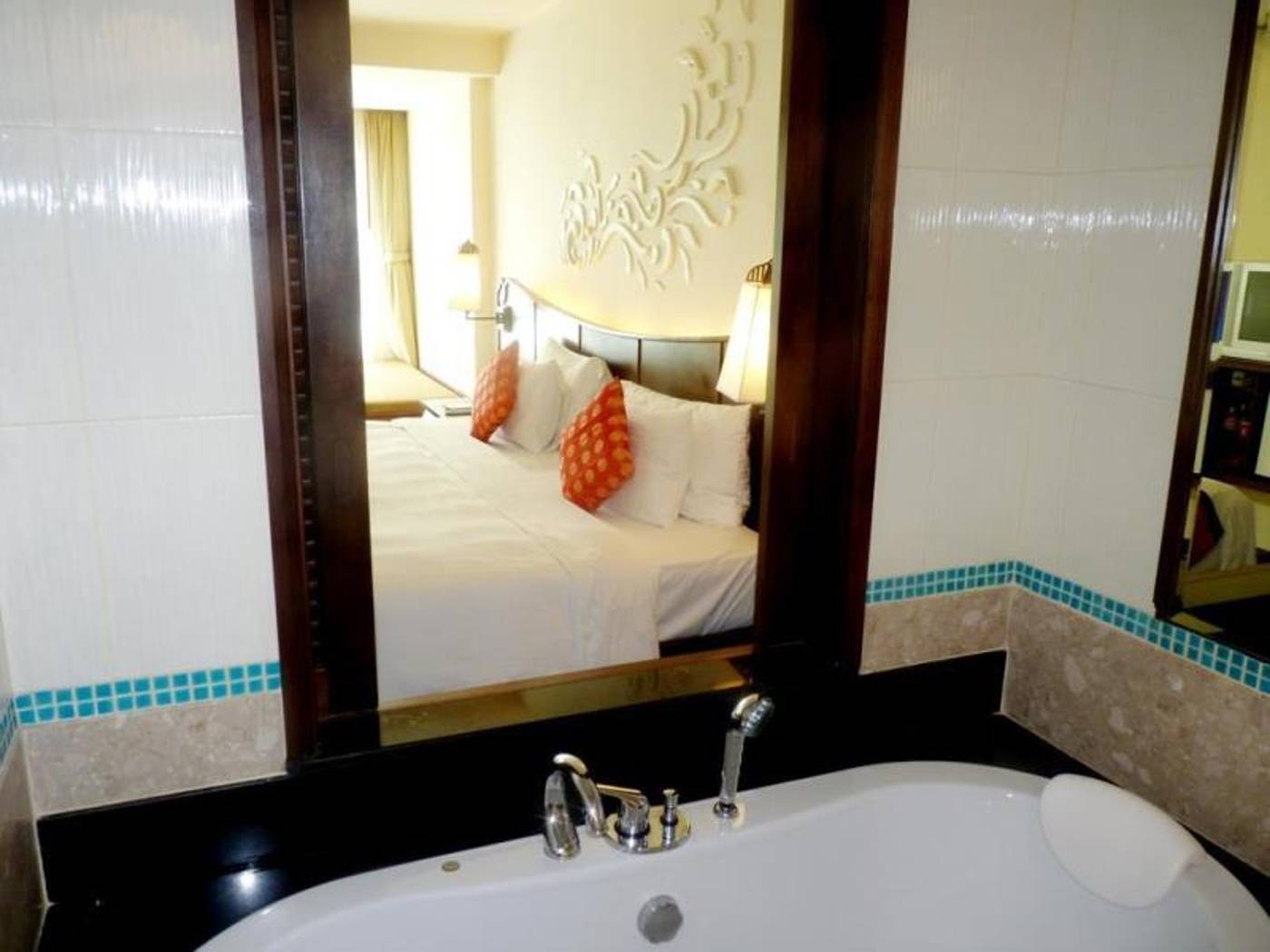 Patong-Paragon-Room-22