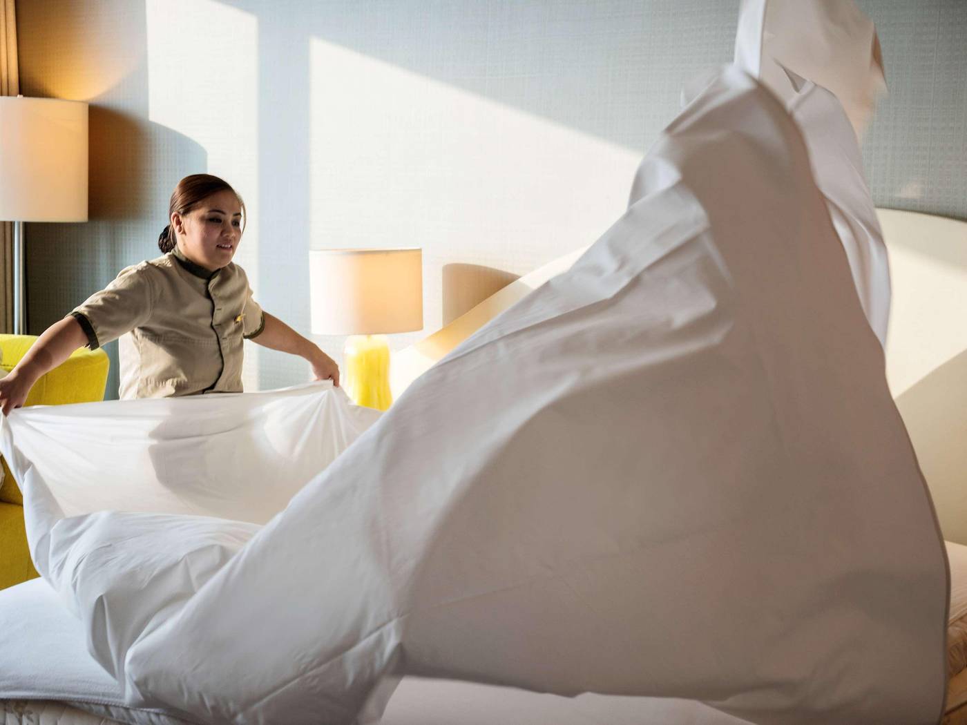 Sofitel-Dubai-Downtown-Room-54