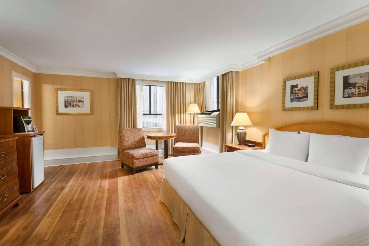 Days Inn by Wyndham Vancouver Downtown-Canada-VANCOUVER-Room-9