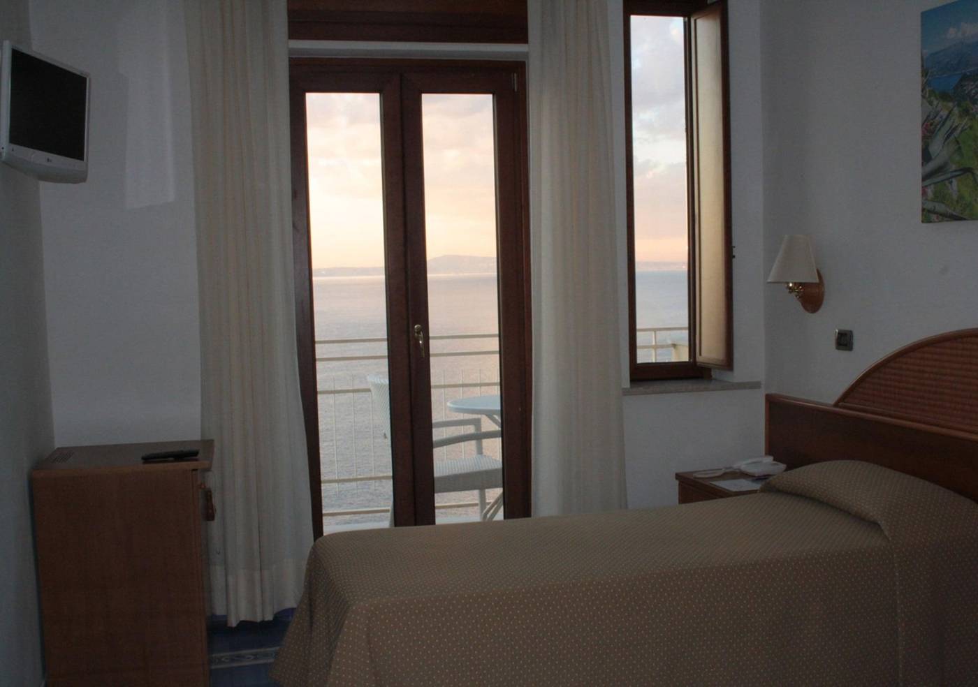 Hotel-Sporting---Sorrento-Coast-Room-35