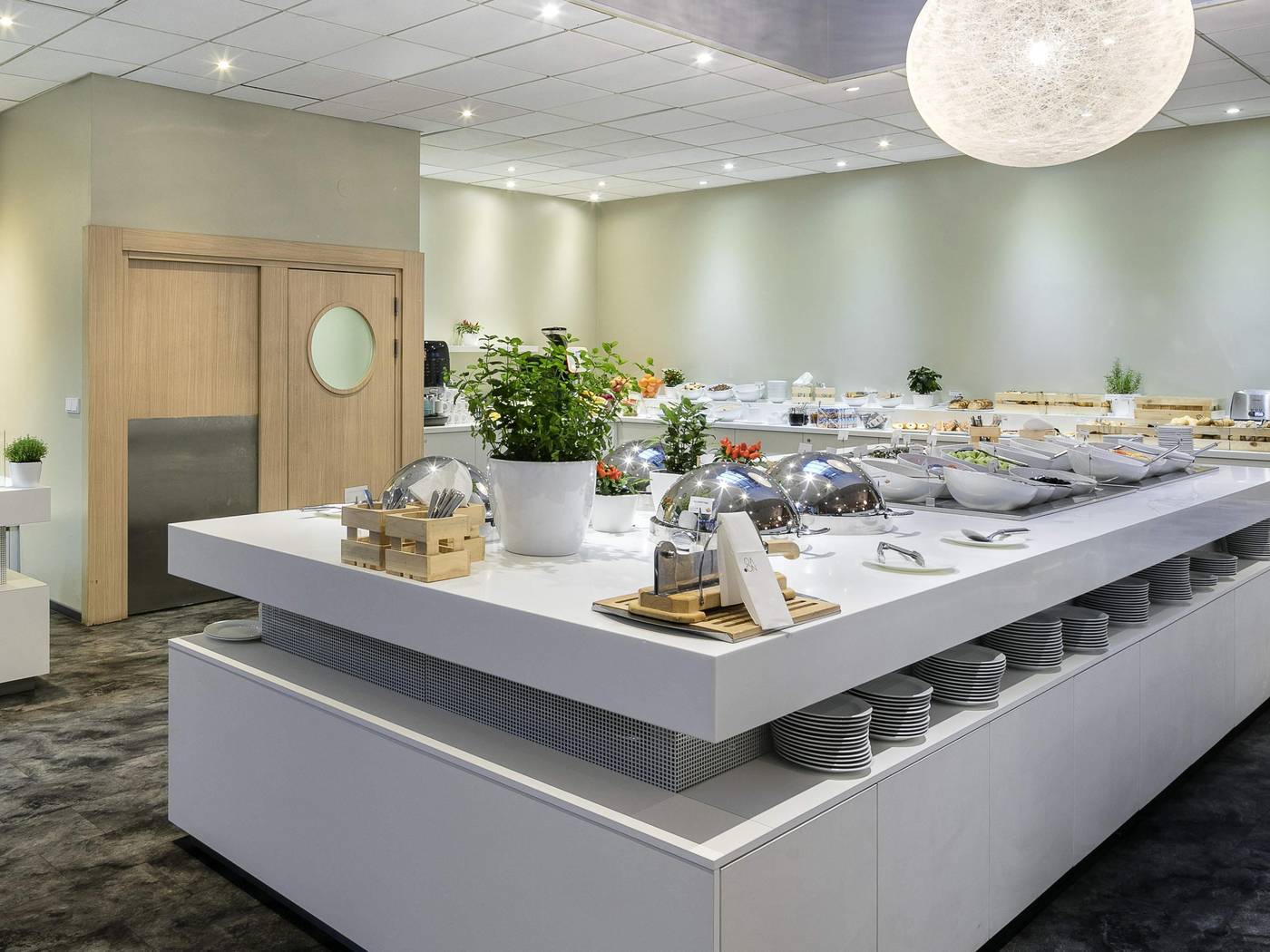 Novotel-Wenceslas-Square-Restaurant-55