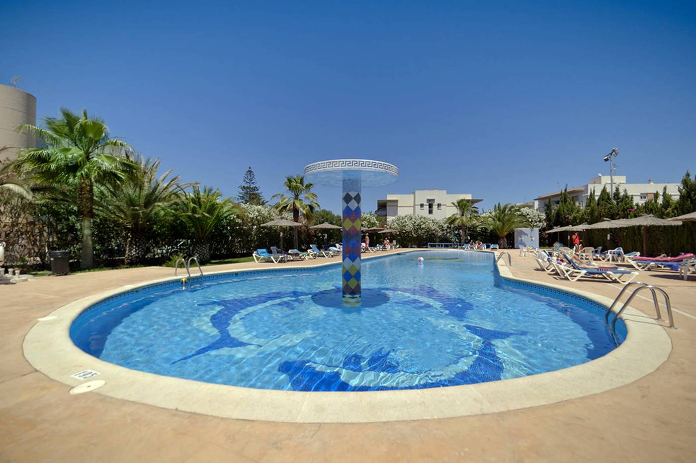 Hotel-Club-La-Sirena-Pool-3