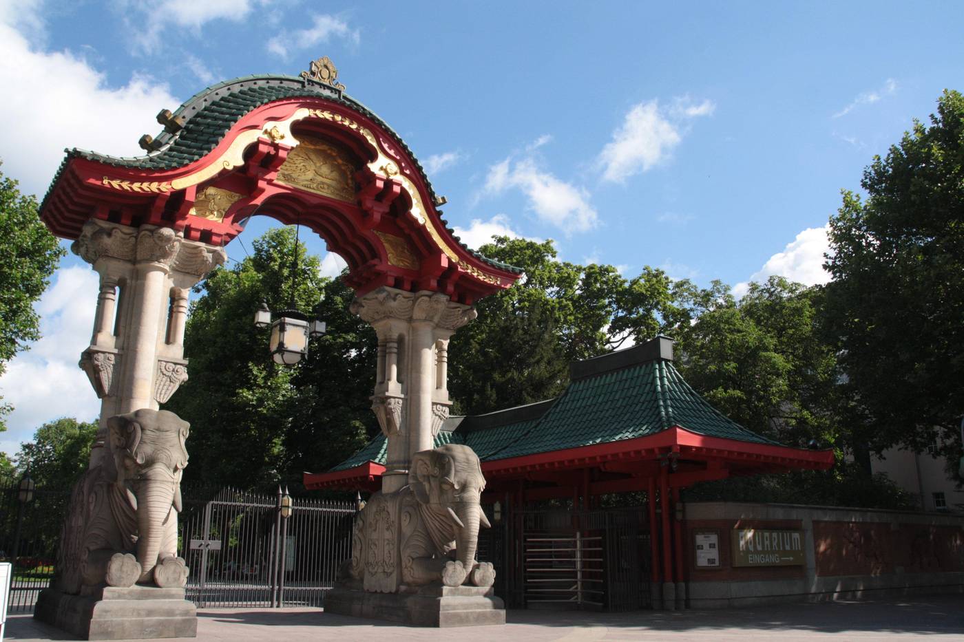 Crowne-Plaza-Berlin-City-Centre-General-view-2