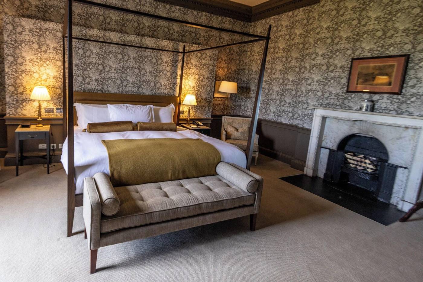 Carton-House--a-Fairmont-Managed-Hotel-Room-40