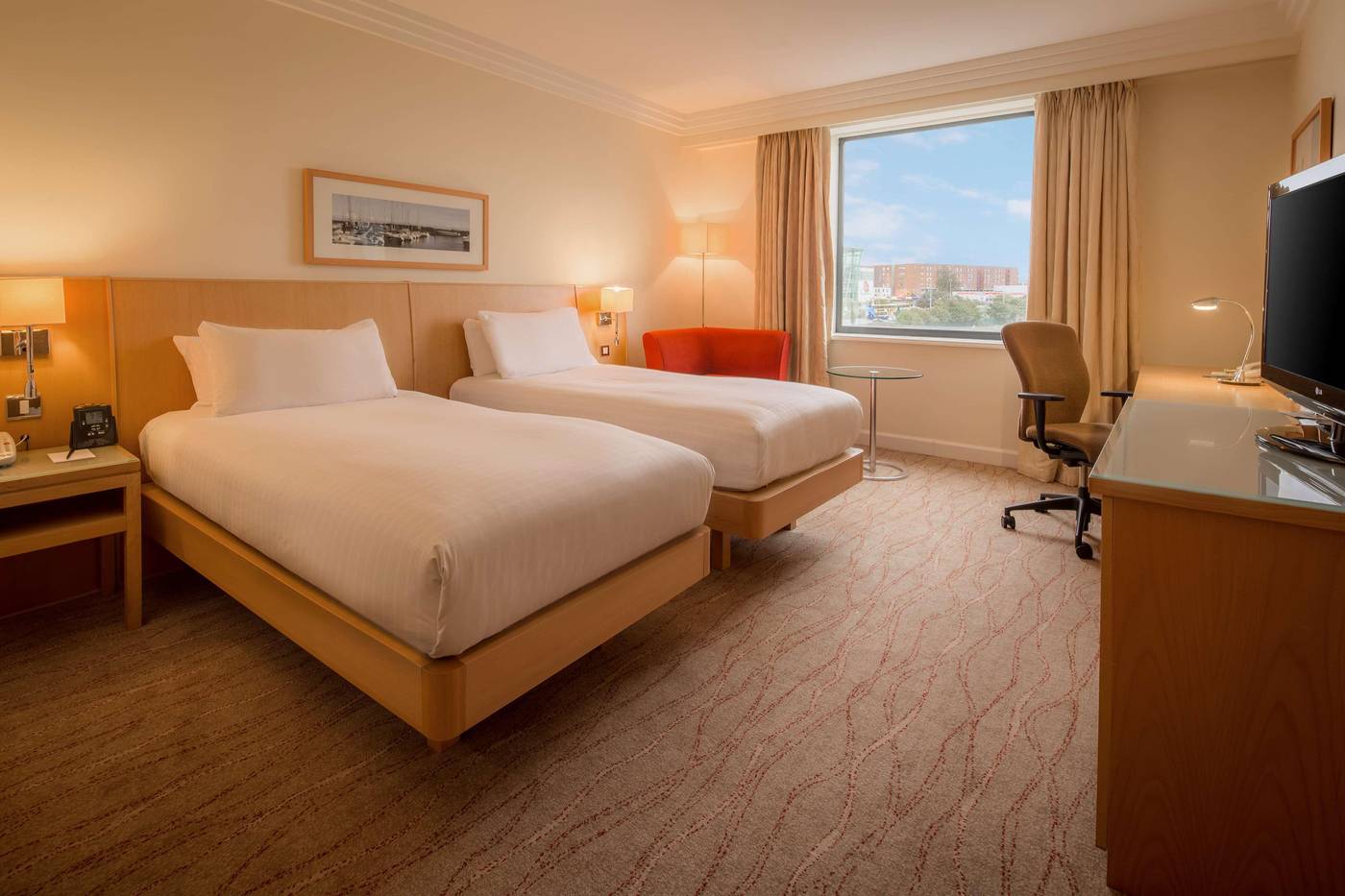 Hilton-Dublin-Airport-Room-13