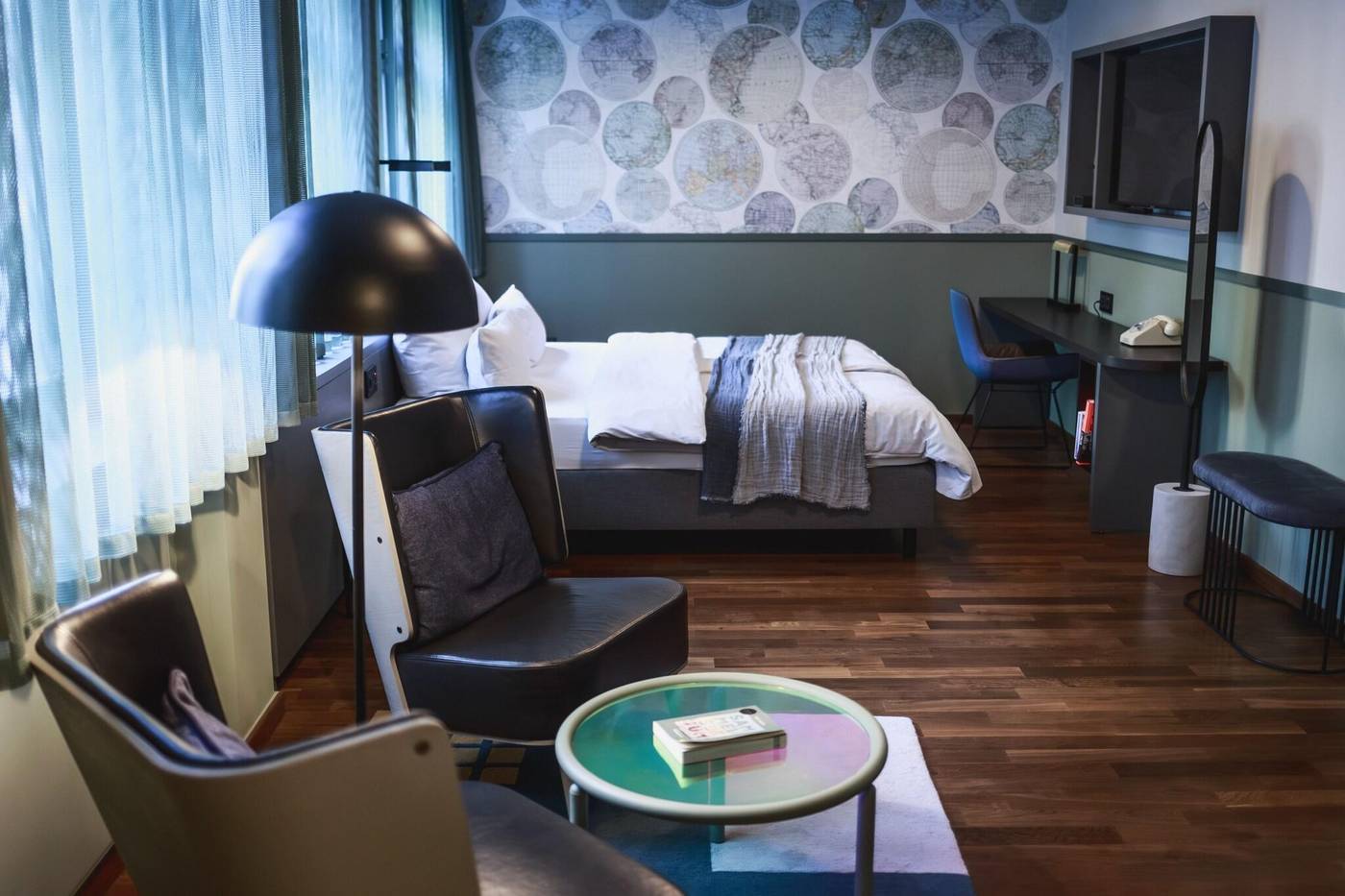 The-Circus-Hotel-Room-47