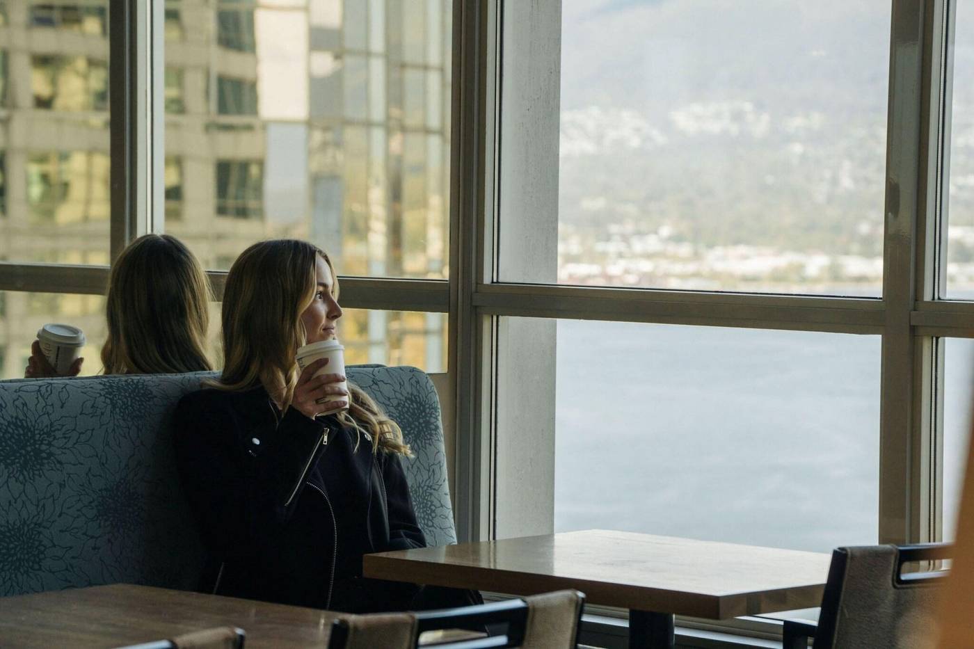 Vancouver-Marriott-Pinnacle-Downtown-Lobby-25