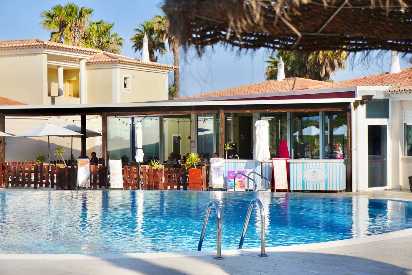 Clube-Porto-Mos-Pool-9