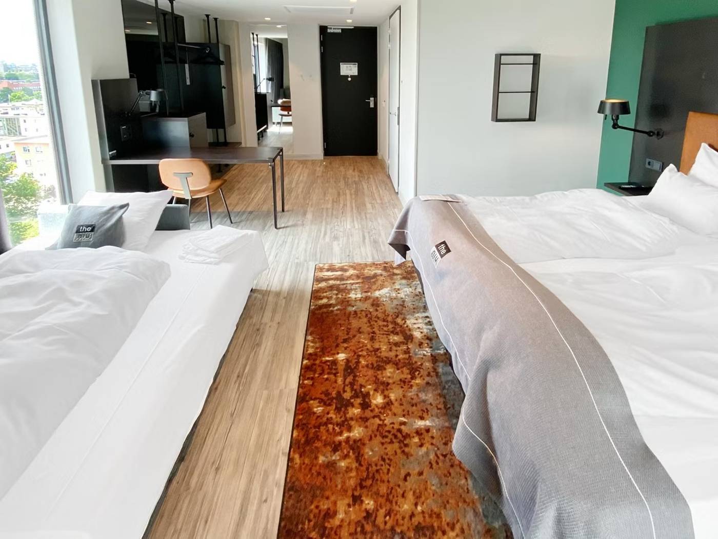 Holiday-Inn---the-niu--Fender-Amsterdam-Room-4