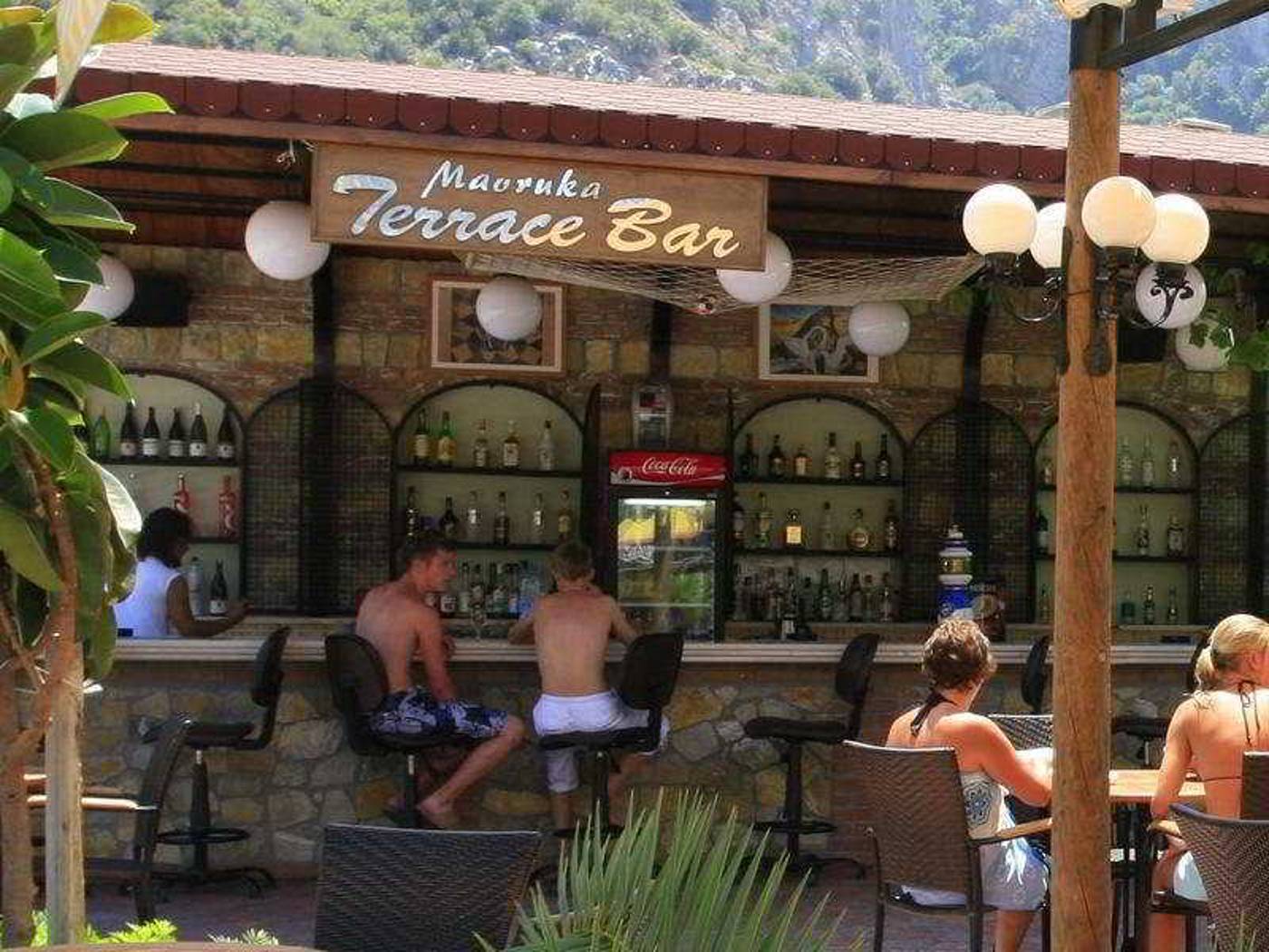 Mavruka-Bar-20