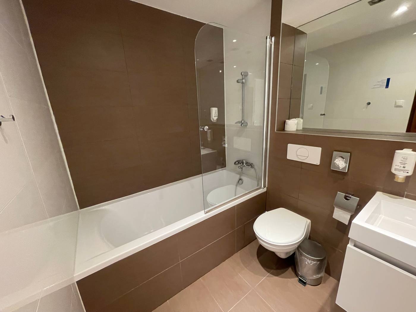 Hotel Spectrum-Slovakia-TRNAVA-Room-9