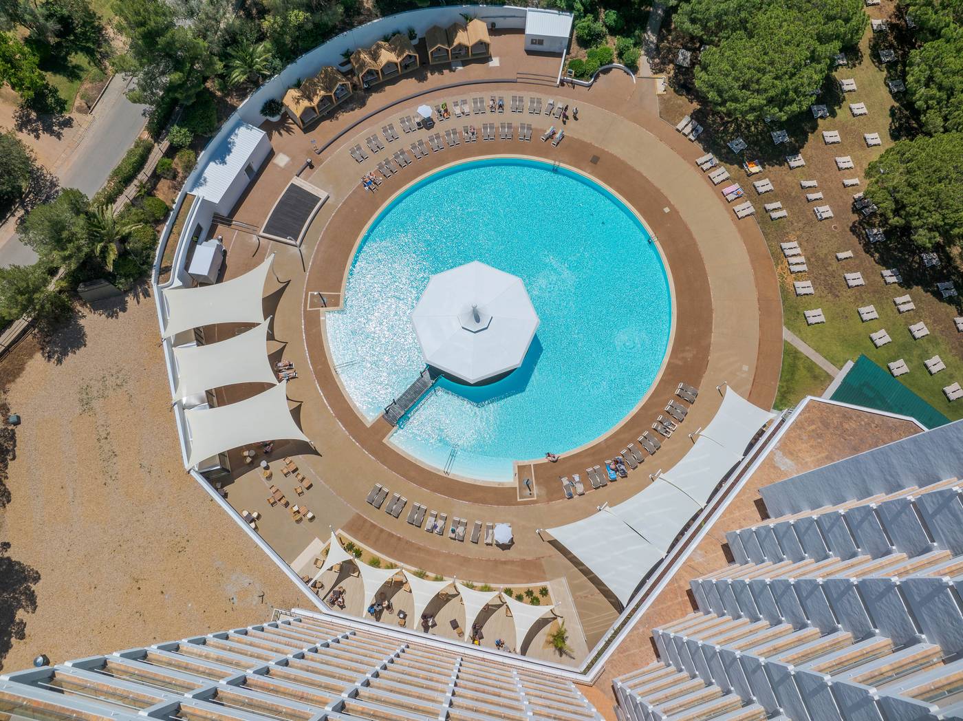 Pestana-Blue-Alvor-Beach-All-Inclusive-Hotel-General-view-10