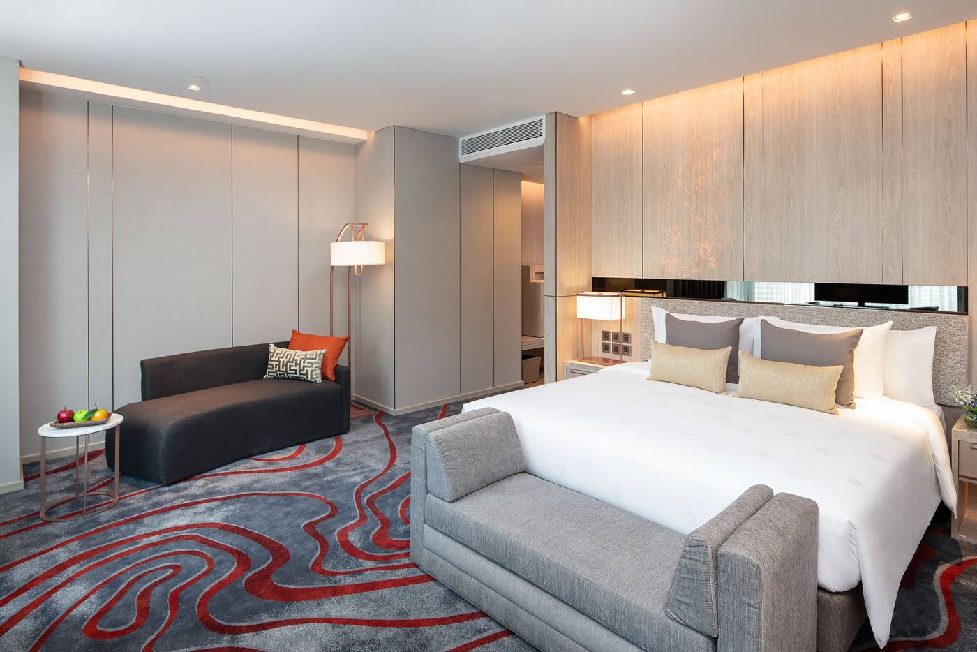 Hotel-Nikko-Bangkok-Room-25