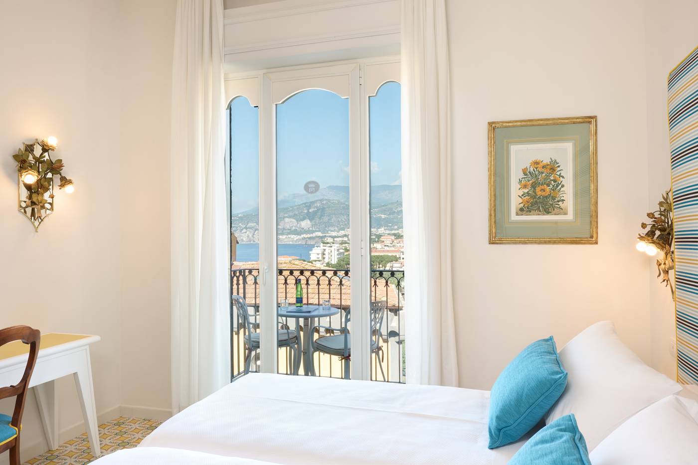 Grand-Hotel-Capodimonte-Room-20