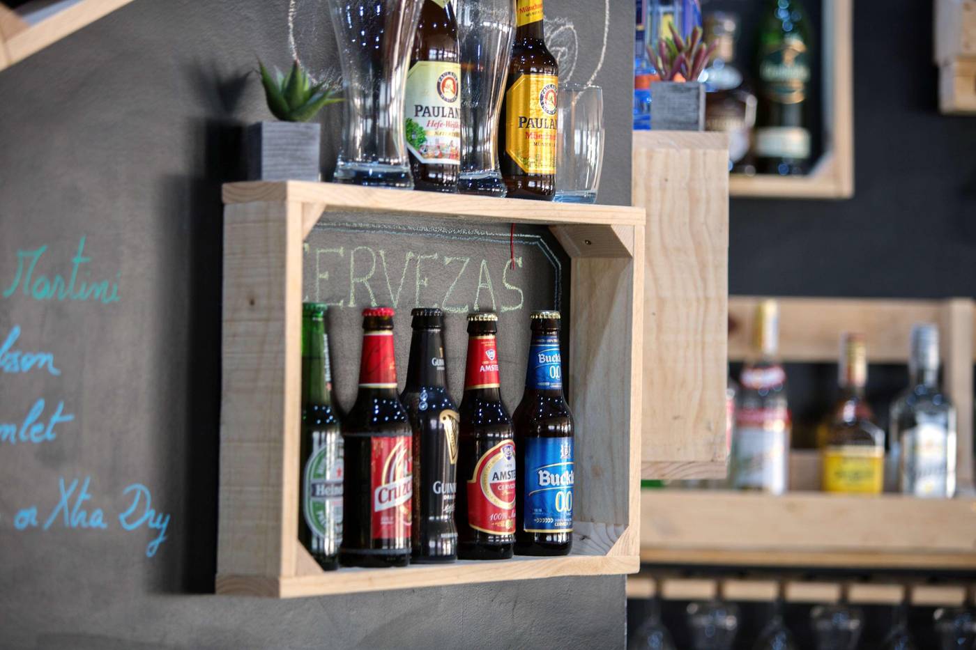 Campanile-Elche-Bar-25