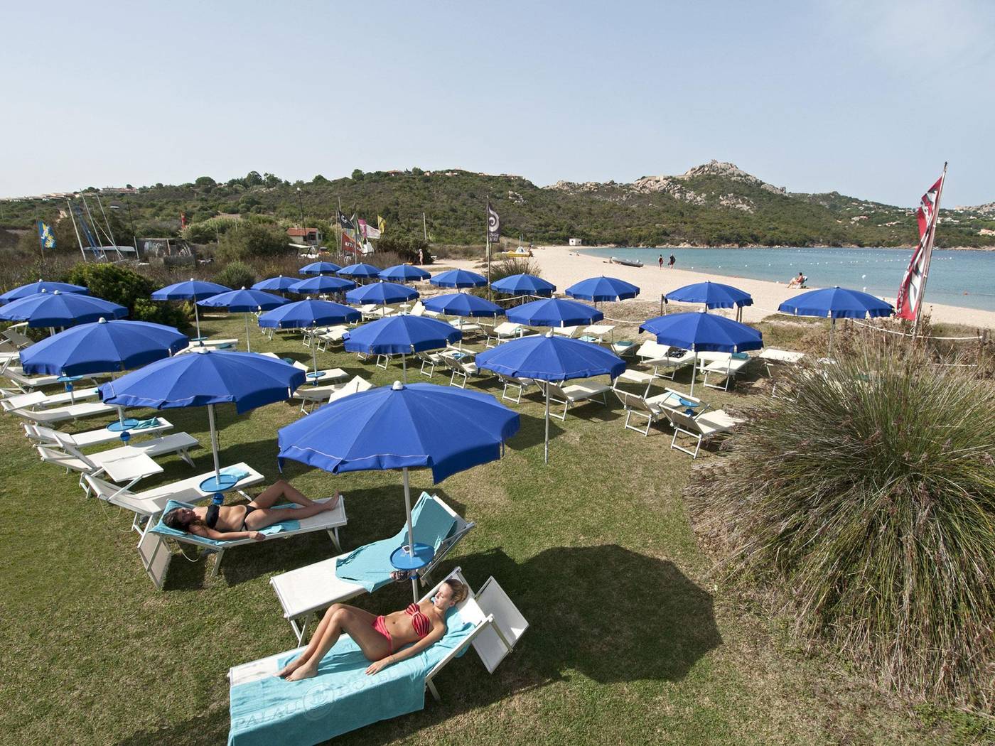 Palau-Resort-Pool-31