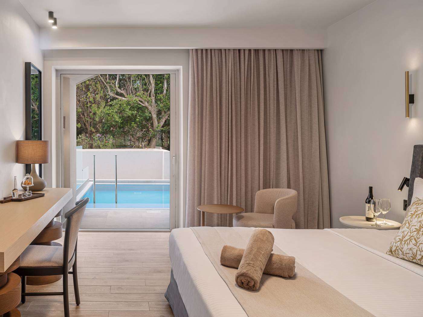 Creta Royal Hotel