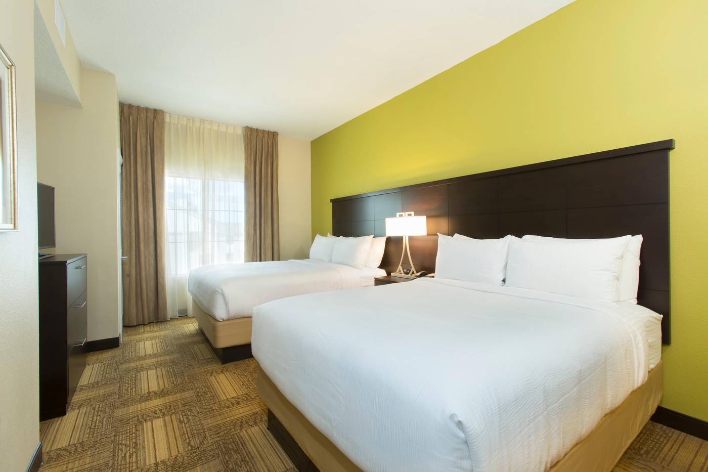 Staybridge Suites Orlando at SeaWorld, an IHG hote-United States-Orlando-Room-9