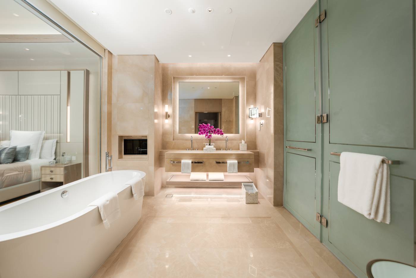 Five-Luxe-Hotel-Room-21