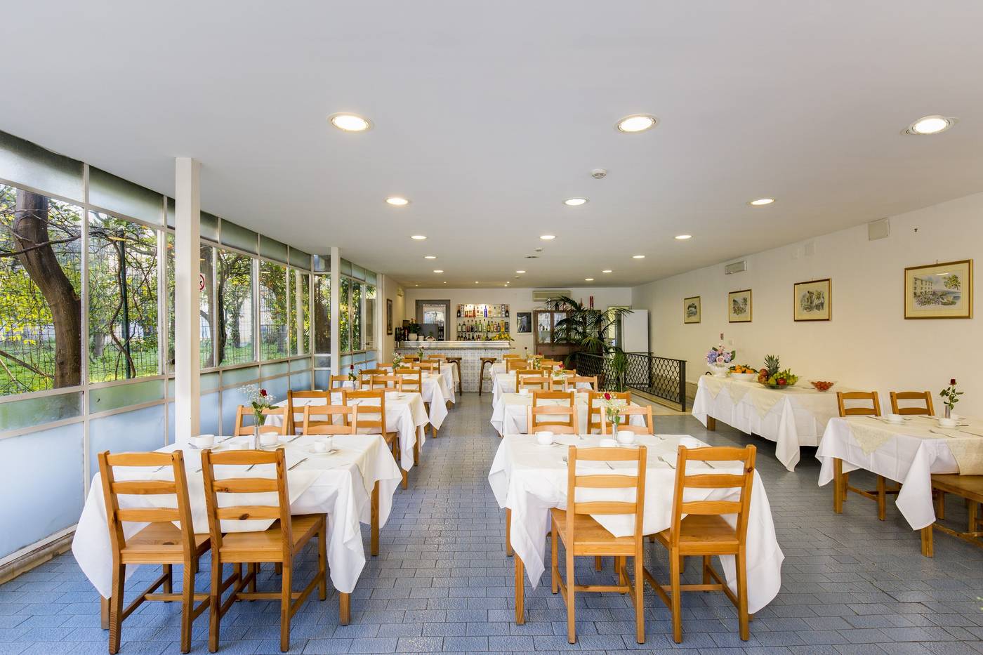 Angelina-Restaurant-21