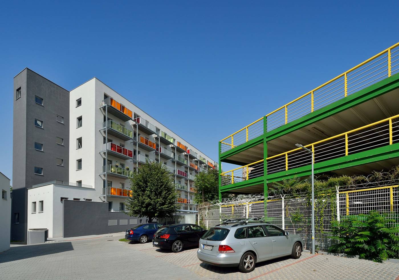 Apollis Business&Budget by Ambiente-Slovakia-BRATISLAVA-General view-1