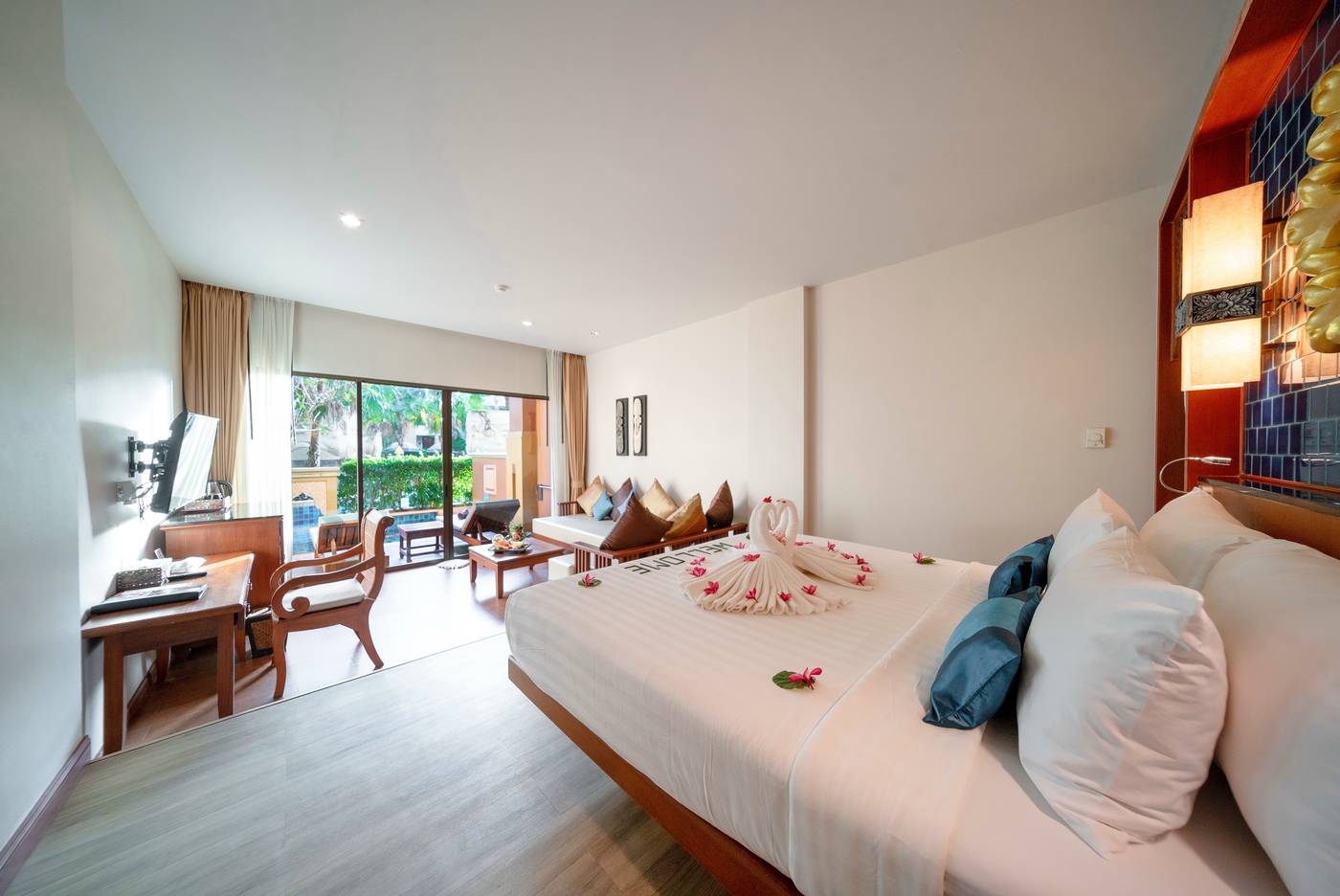 Rawai-Palm-Beach-Resort-Room-18