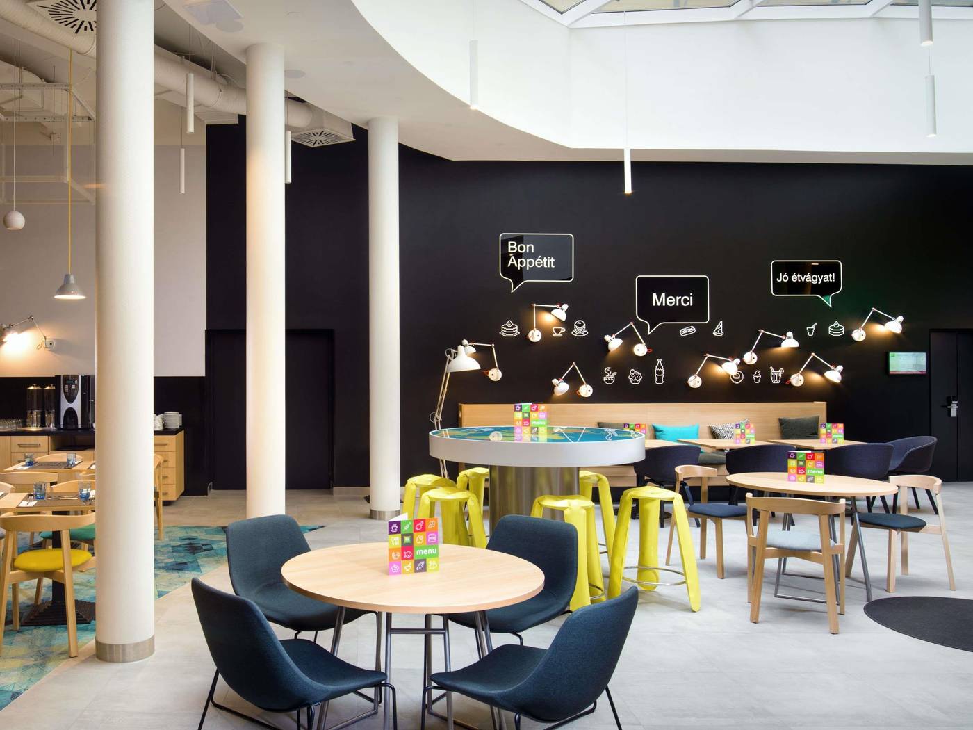 ibis-Styles-Budapest-Center-Restaurant-8