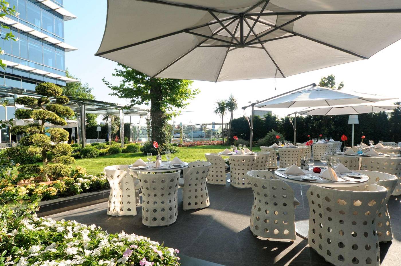 DoubleTree-by-Hilton-Hotel-Istanbul---Moda-Restaurant-2