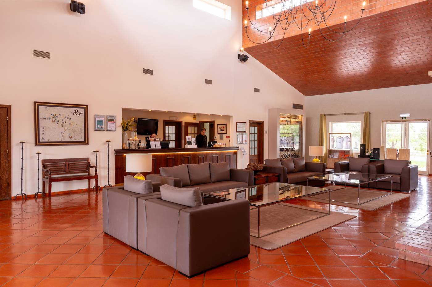 Vila-Gale-Alentejo-Vineyards--Clube-de-Campo--Lobby-13