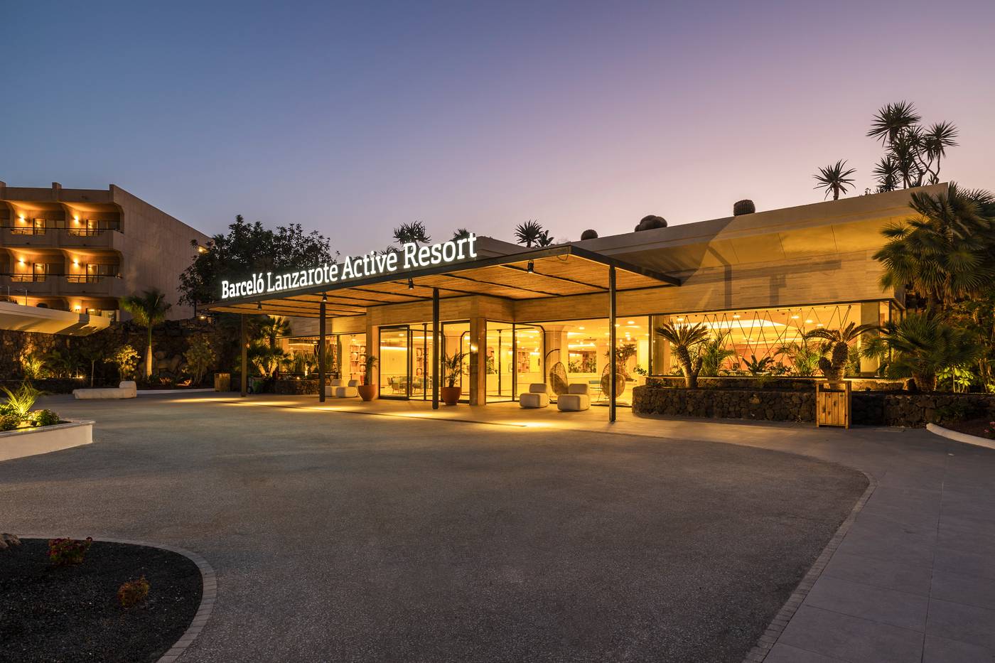 Barcelo-Lanzarote-Active-Resort-Terrace-15