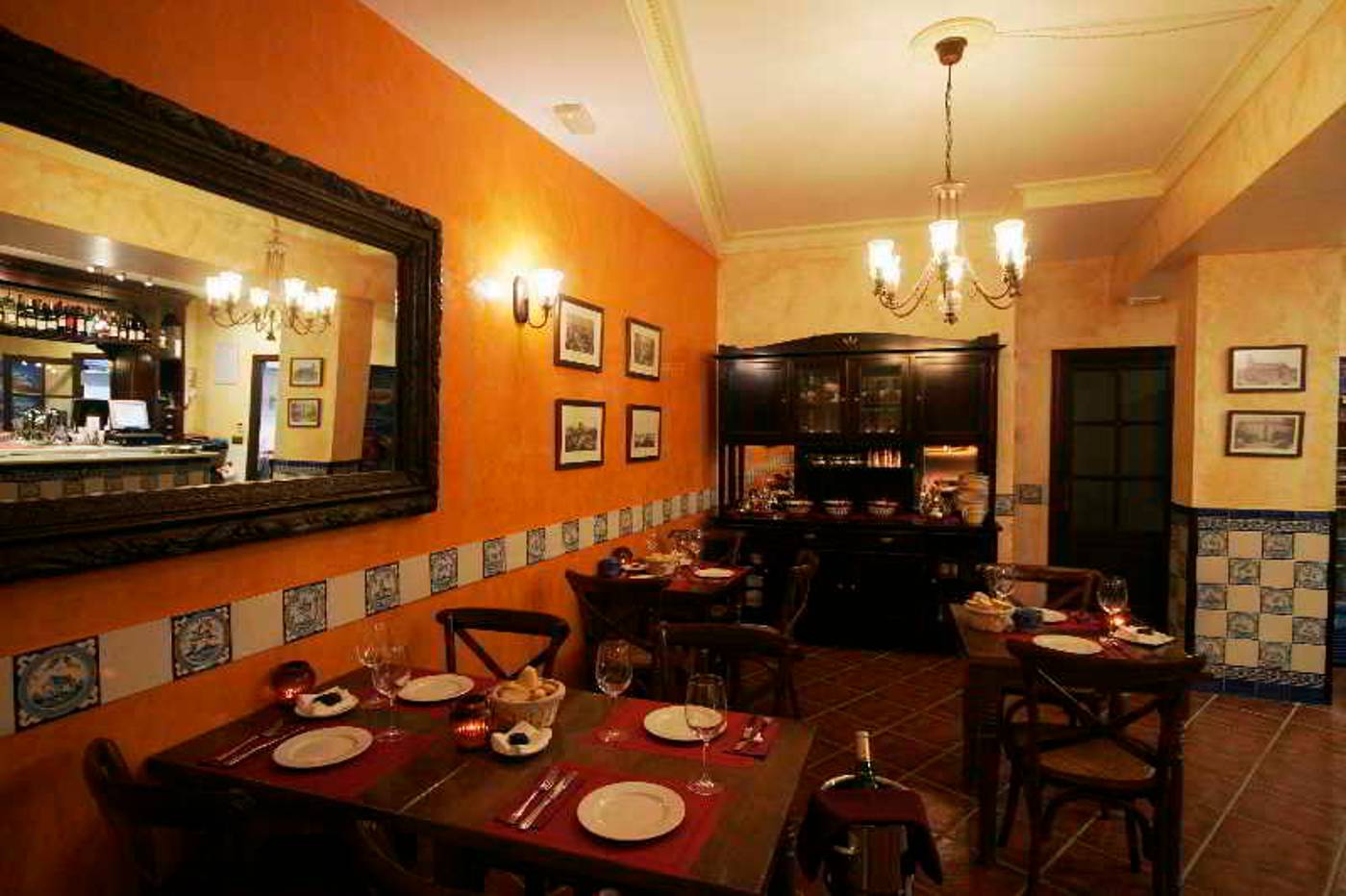 Casa-Palacio-de-Los-Leones-General-view-14