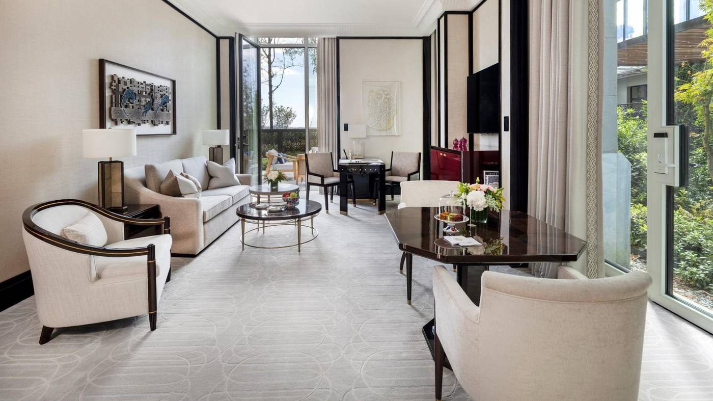 The-Peninsula-Istanbul-Room-13