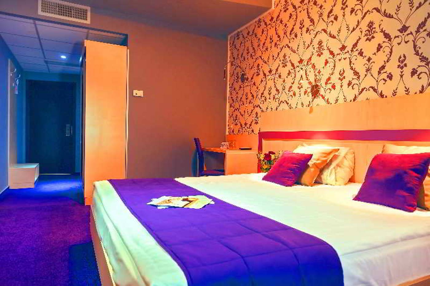 Hotel Trianon - Romania - BUCHAREST - Room - 3