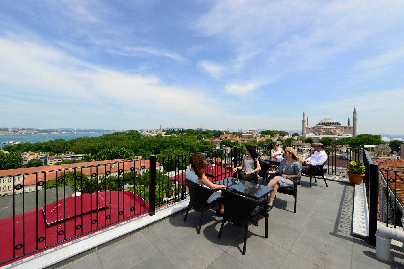 Agora-Life-Hotel-Terrace-53