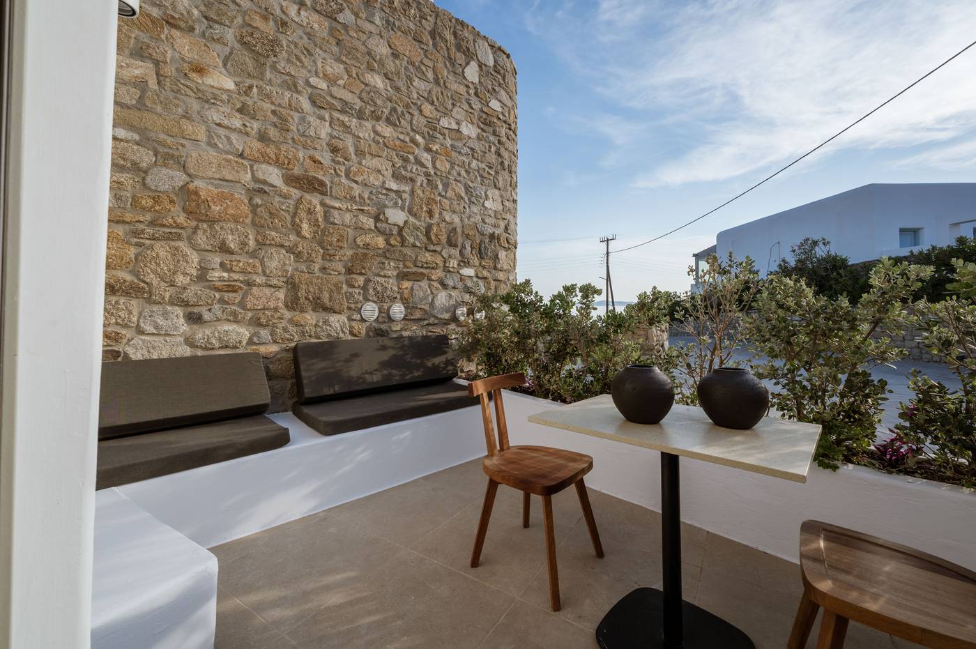 Rocabella-Mykonos-Art-Room-17