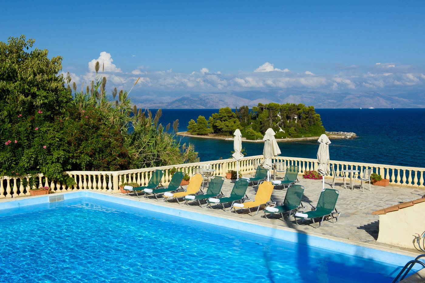 Pontikonissi-Pool-4