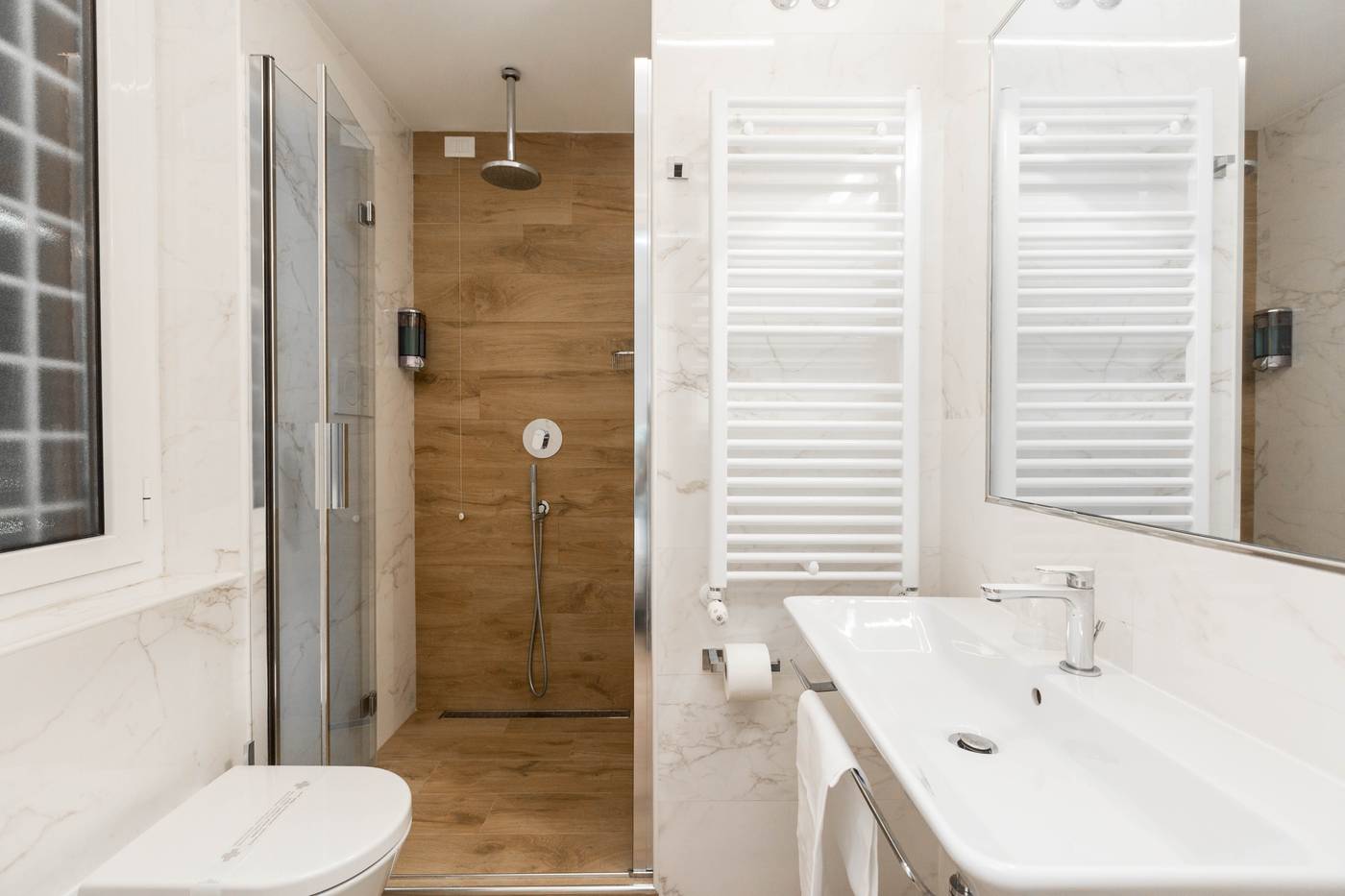 Hotel-Marco-Polo-Room-18