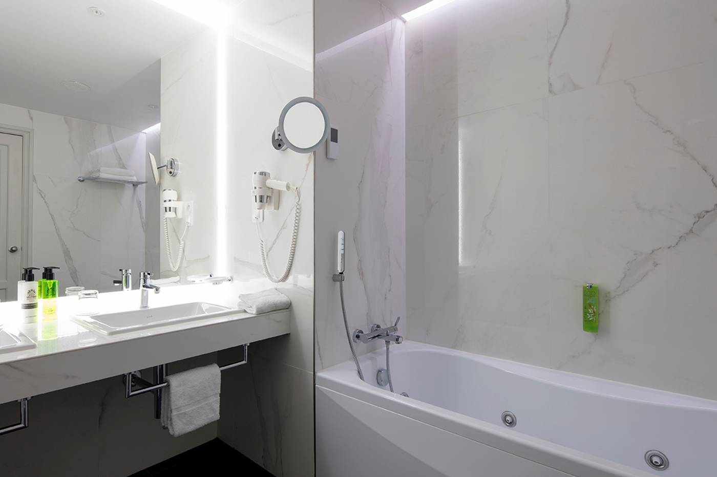 Splendid-Hotel---Spa-Nice-Room-34