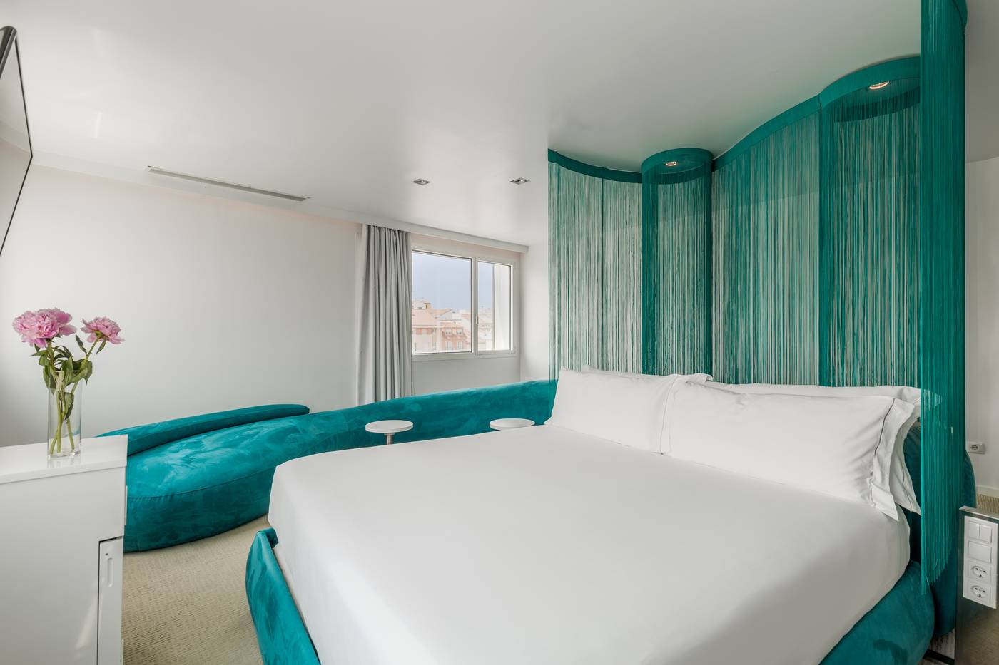 Room-Mate-Oscar-Room-26