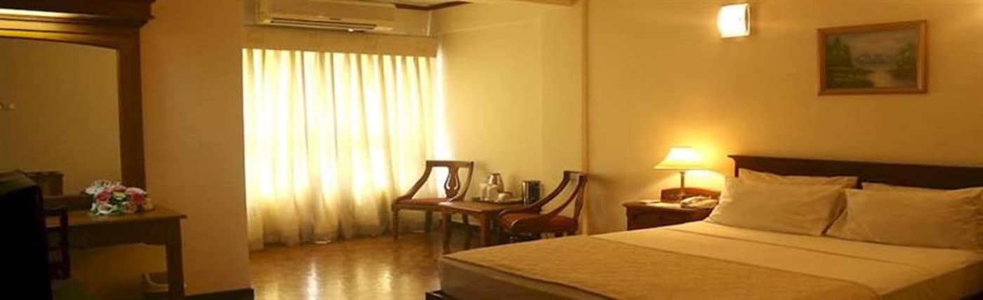 Hotel Sapphire Colombo-Sri Lanka-COLOMBO-Room-8