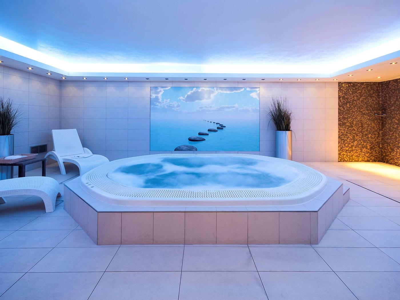 Hotel Mercure Brussels Centre Midi - Belgium - BRUSSELS - Sports and Entertainment - 2