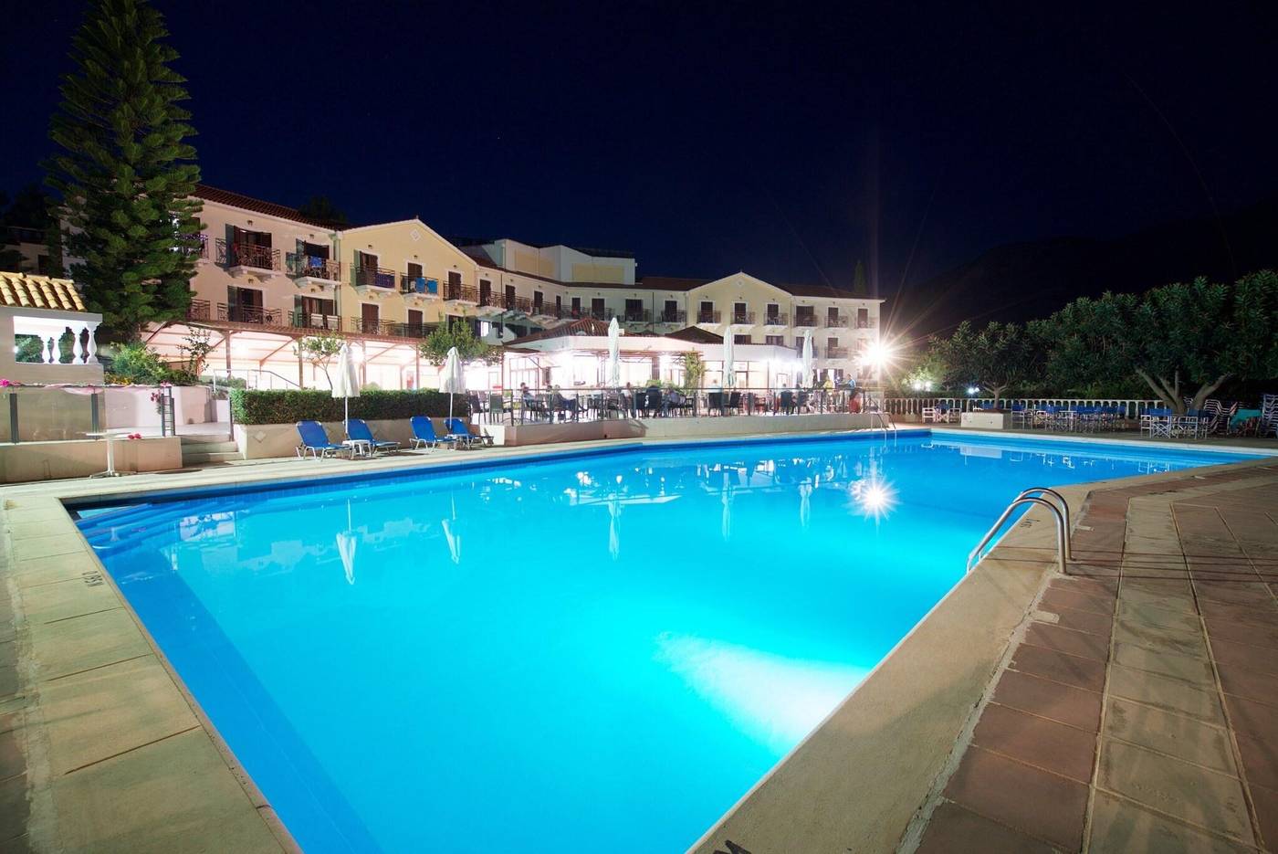 Karavados-Beach-General-view-2