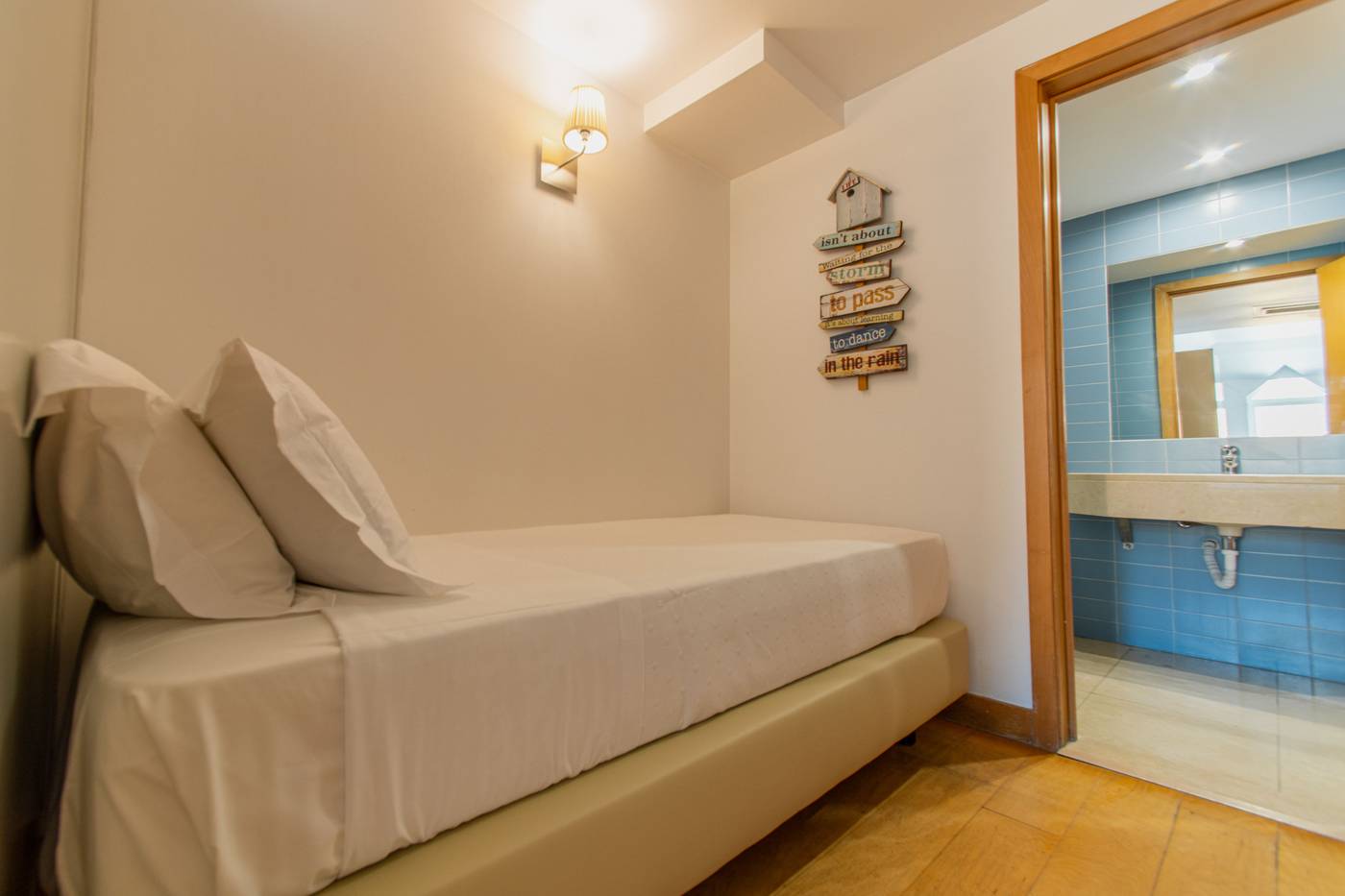 Cascais-Hotel-Room-9