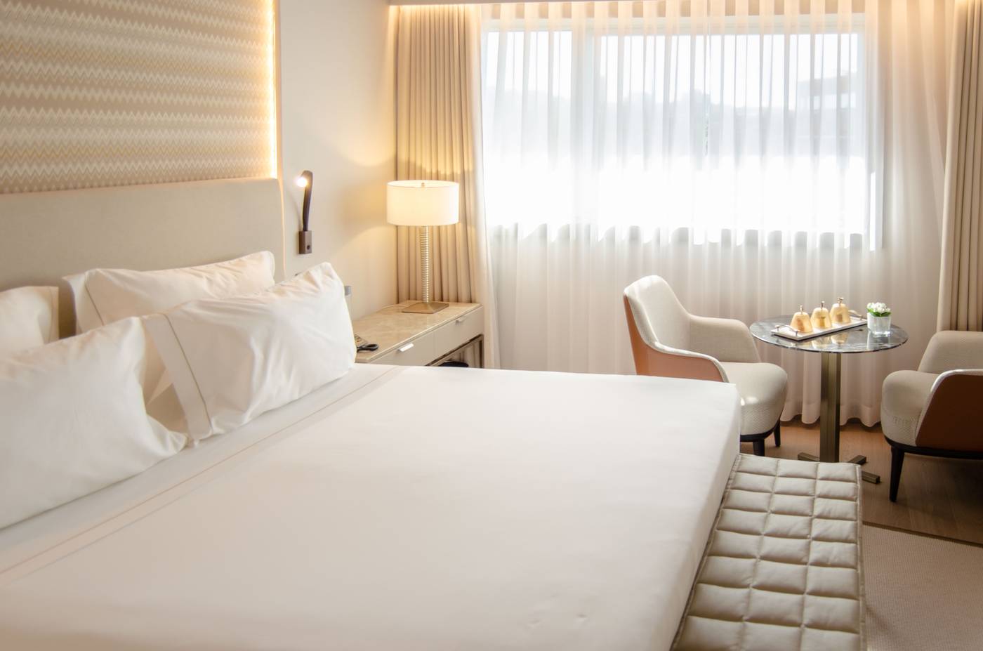 Epic-SANA-Marques-Room-37