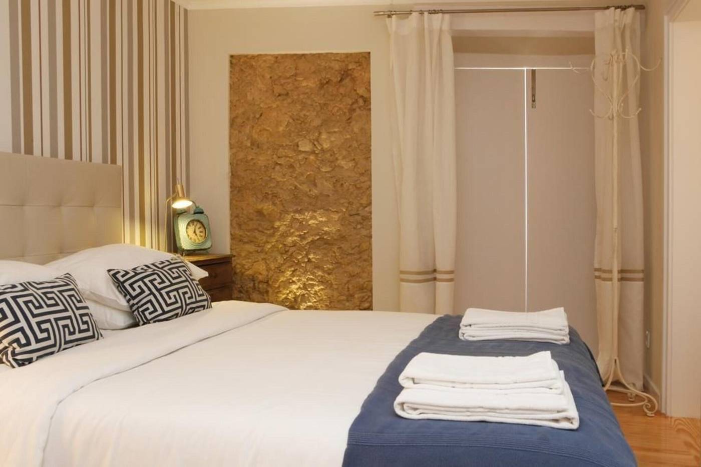 Flores-Guest-House-Room-63