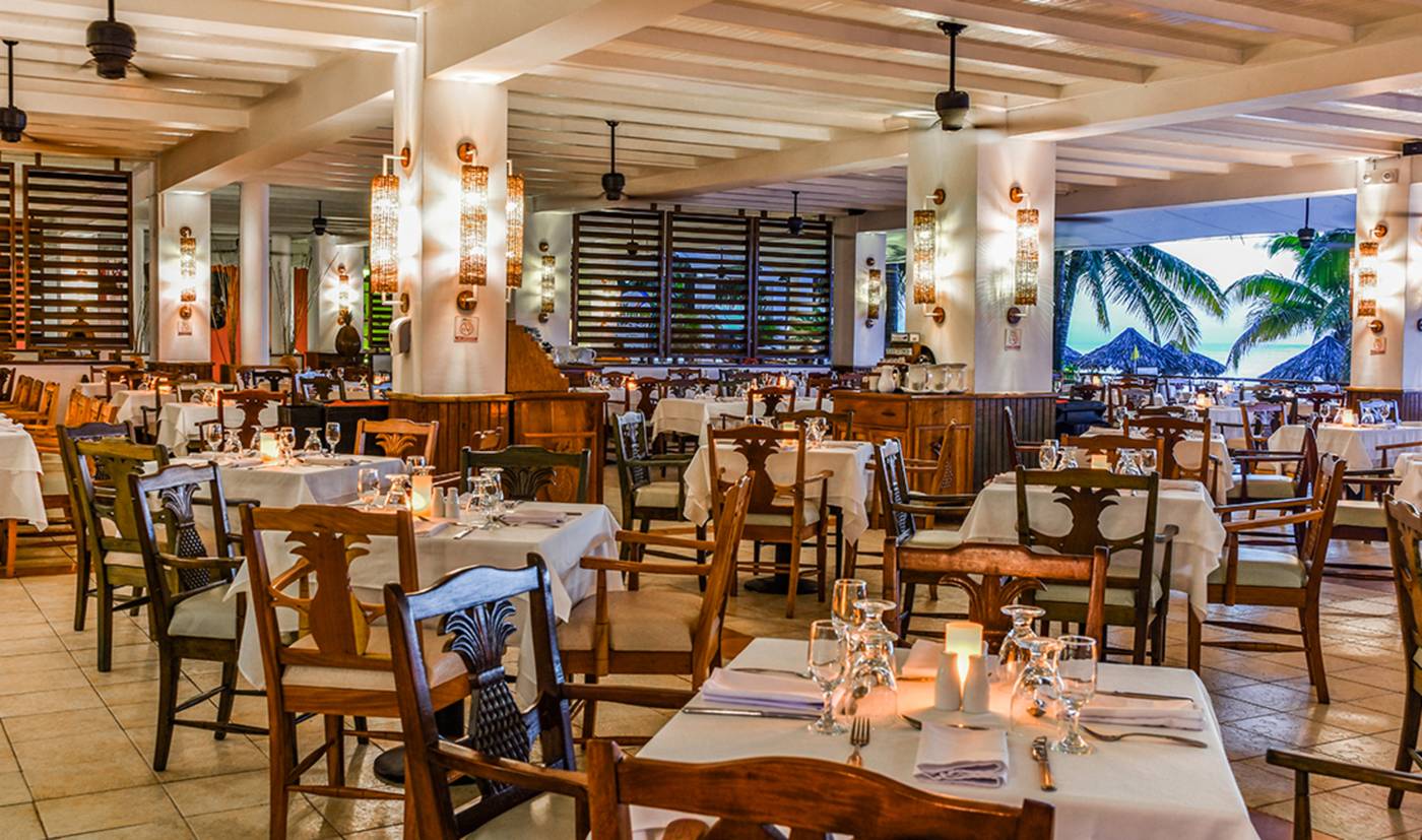 Grand-Decameron-Montego-Bay--A-Trademark-All-Inclusive-Restaurant-38