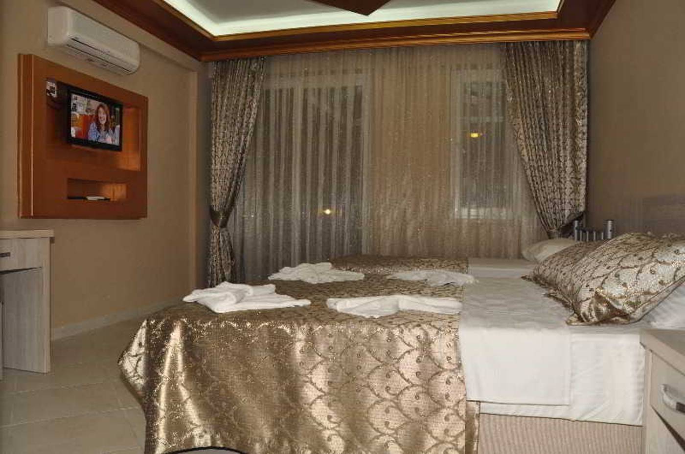 Flora-Palm-Resort-Room-17