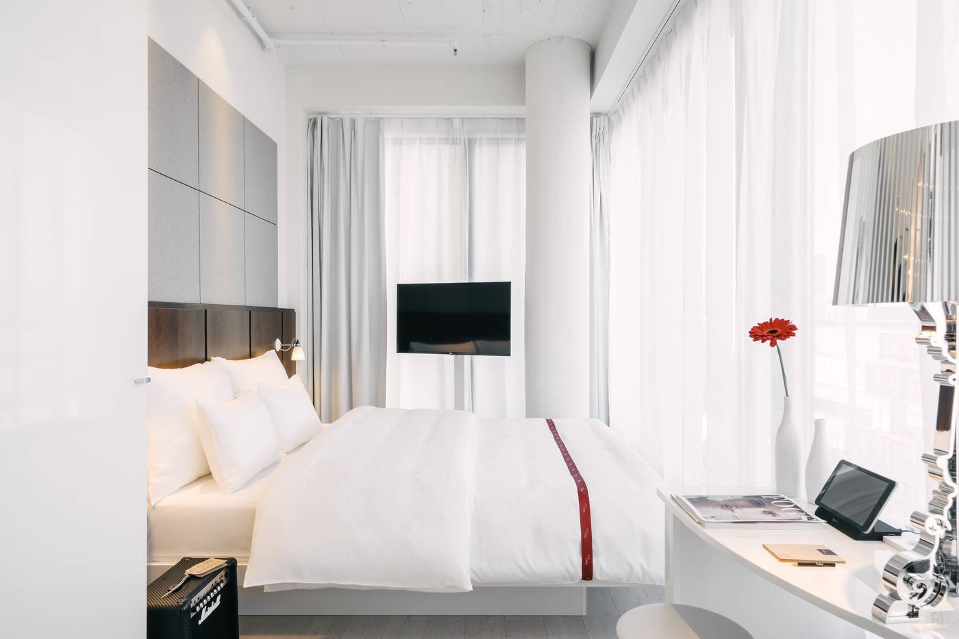 Ruby-Lilly-Hotel-Room-23