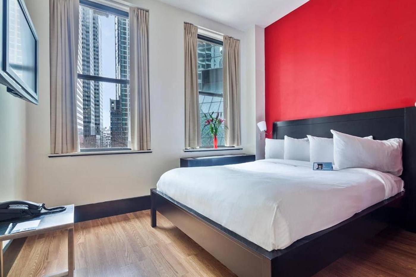 Eurostars-Wall-Street-Room-5