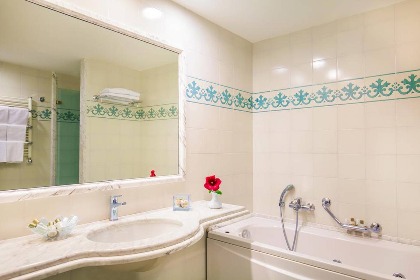 Hotel-Caparena---Wellness-Club-Room-18